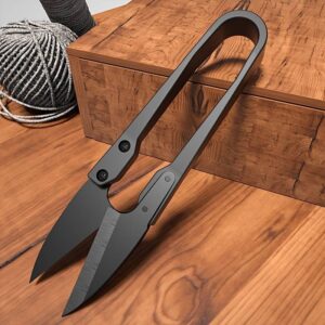 An all-purpose pair of scissors no angler should be without.